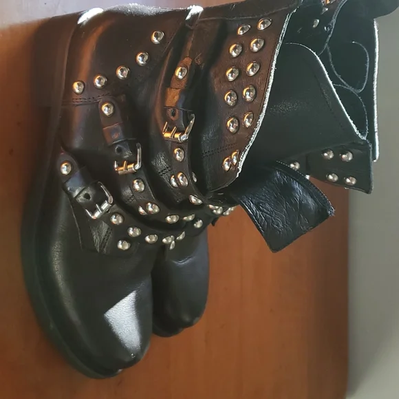 Steve Madden leather black booties, Made in Italy - Picture 6 of 6